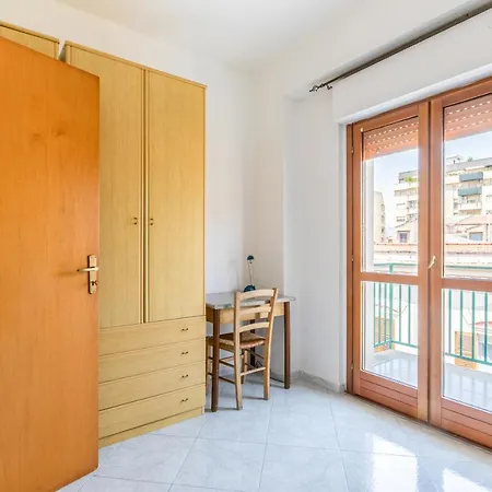 Malfitano & Stazione Lolli Cozy Appartement Palerme