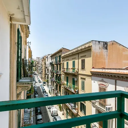 Malfitano & Stazione Lolli Cozy Appartement *
